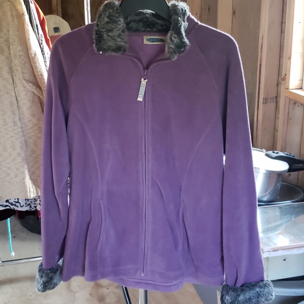 Zip up Jacket